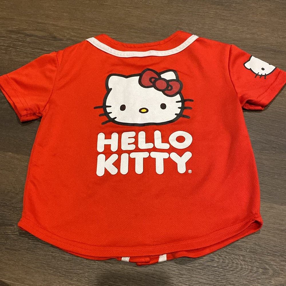 ‼️HELLO KITTY‼️ - Picture 4 of 7